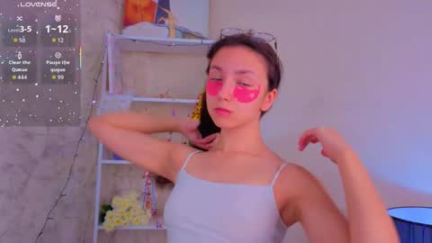 Milly online show from 12-14-25, 03:12