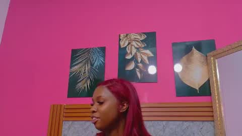 ebonyndsavage online show from 06-10-26, 07:24