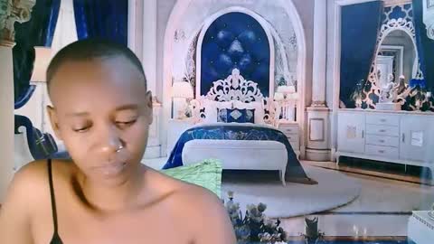 Snapshot of ebonyolive69 chatting on 05-19-26, 10:10 Cindy online show from 05-19-26, 10:10