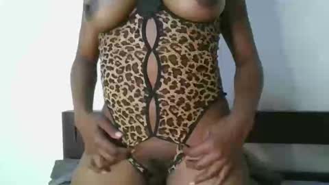 ebonyslut09 online show from 02-28-26, 08:43