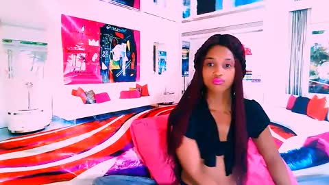 Candy online show from 02-12-25, 06:51