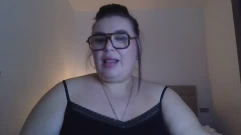 echo_dust online show from 05-16-26, 04:39