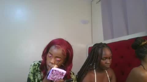 Boo online show from 07-12-26, 04:09