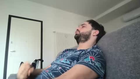 Snapshot of ector_prize chatting on 02-13-25, 12:11 ET87 online show from 02-13-25, 12:11