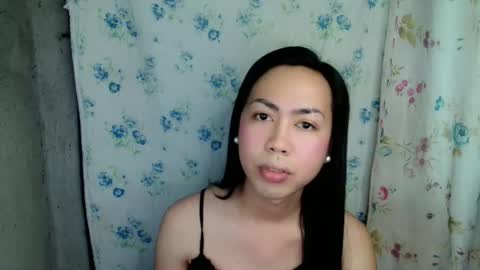 eddfox001 online show from 06-06-26, 07:35
