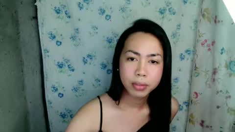 eddfox001 online show from 06-11-26, 07:39
