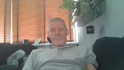 eddie4767 online show from 06-07-26, 10:52