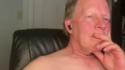 Eddy online show from 06-27-26, 02:49