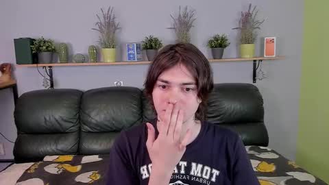 Edgar online show from 03-05-26, 02:29