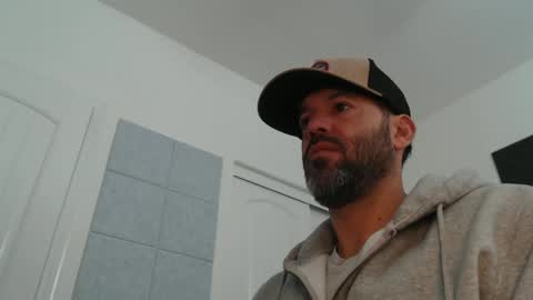 EdgeM online show from 02-02-25, 04:32