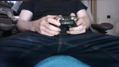 edged biker online show from 11-18-25, 08:35