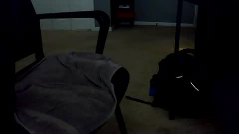 Snapshot of edgedilf chatting on 06-25-26, 12:10 T online show from 06-25-26, 12:10