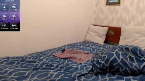 Snapshot of edifox chatting on 12-20-24, 07:07 Alexander online show from 12-20-24, 07:07