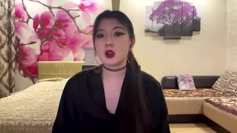 Eri online show from 03-23-26, 06:34