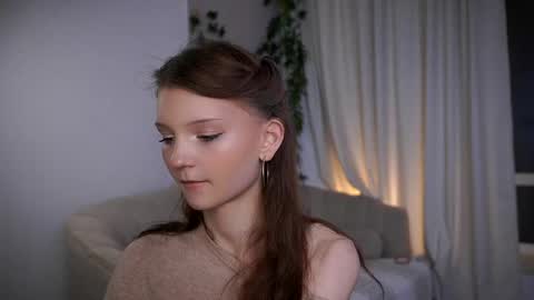 Lisa  online show from 04-25-26, 11:24