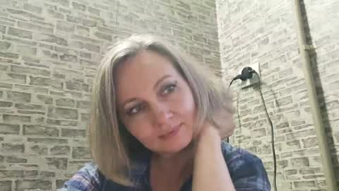 edithmanning online show from 01-21-25, 01:54