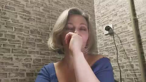 edithmanning online show from 02-17-25, 05:32