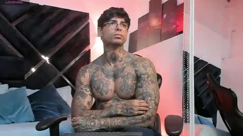 EdoardoJS online show from 05-11-26, 11:46