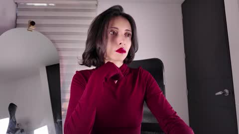 Snapshot of edranah chatting on 10-19-25, 09:37 Edranah online show from 10-19-25, 09:37