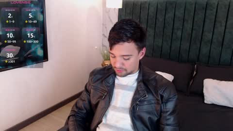 Eduardo online show from 01-18-25, 03:53