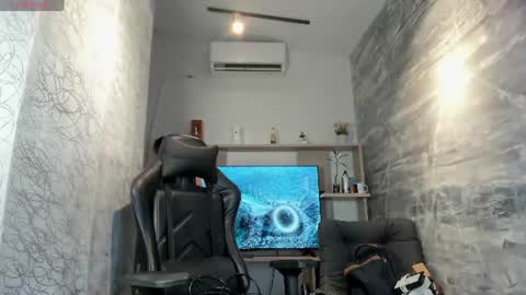 Edward Ross online show from 07-06-26, 07:05