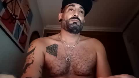 Snapshot of eemmee708927 chatting on 10-17-25, 12:47 eemmee708927 online show from 10-17-25, 12:47