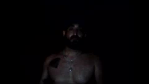 Snapshot of eemmee708927 chatting on 05-25-26, 01:11 eemmee708927 online show from 05-25-26, 01:11