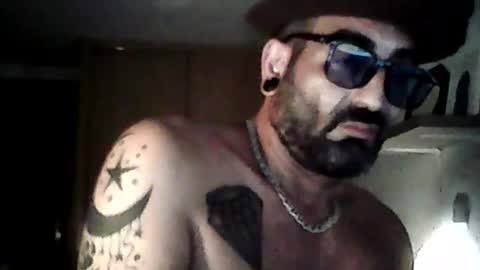 Snapshot of eemmee708927 chatting on 07-04-26, 10:38 eemmee708927 online show from 07-04-26, 10:38