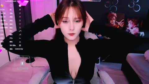 Snapshot of effie_lee chatting on 05-21-26, 11:50 Effie online show from 05-21-26, 11:50