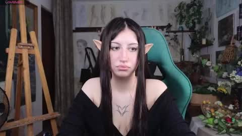 effiemeowley online show from 04-23-26, 09:41