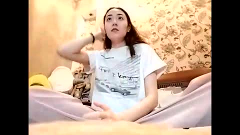 Snapshot of effy007 chatting on 10-12-25, 02:16 Effy online show from 10-12-25, 02:16