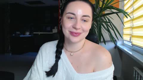 Effy online show from 10-19-25, 03:12