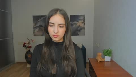 Effy Royse online show from 04-26-26, 05:43