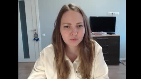Snapshot of effyblink chatting on 03-21-26, 02:20 Oxy online show from 03-21-26, 02:20