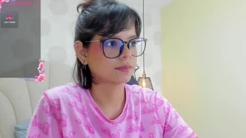  E F F Y  online show from 12-05-24, 10:34