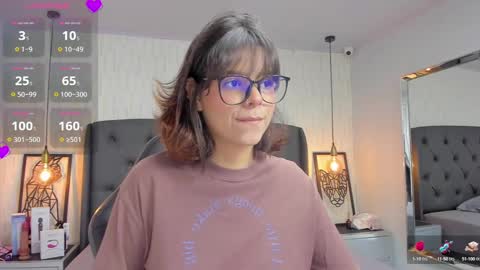  E F F Y  online show from 02-21-25, 07:21