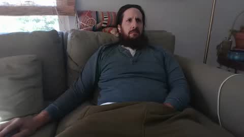 Eggplant Out online show from 10-17-25, 03:36