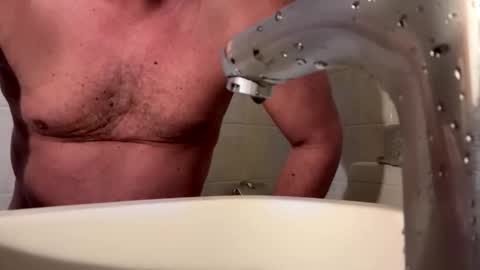 Snapshot of eichelhorn chatting on 12-21-25, 06:15 eichelhorn online show from 12-21-25, 06:15