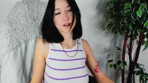 eileenmoores online show from 09-25-25, 03:38