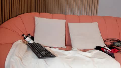 Eilin online show from 12-11-24, 12:23