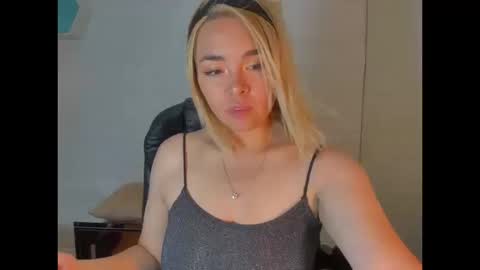 Eily online show from 10-15-25, 08:09