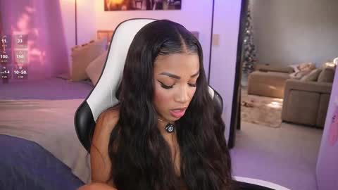 eimi   online show from 11-07-25, 09:59