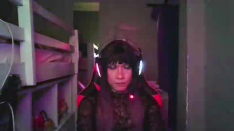 Eimi online show from 03-31-26, 12:23