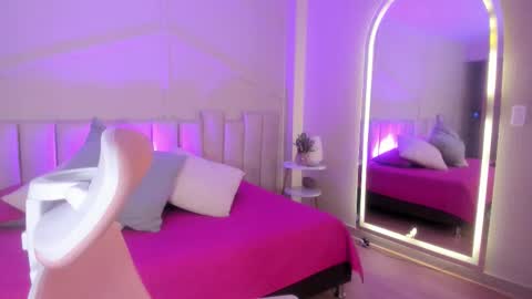 Snapshot of eimmy_bm chatting on 11-30-25, 05:39 eimmy_bm online show from 11-30-25, 05:39