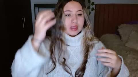 EIMY   MODEL INDEPENDENT online show from 12-04-25, 05:39