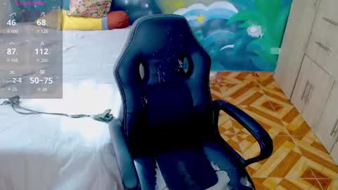 Snapshot of eimy_lorens chatting on 07-08-26, 08:13 EIMY online show from 07-08-26, 08:13
