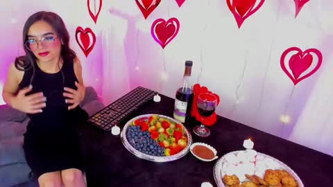 eimy_rosse18 online show from 02-14-26, 12:46