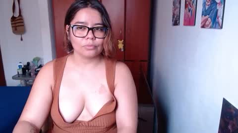 eimy_saenzz online show from 02-17-26, 04:57