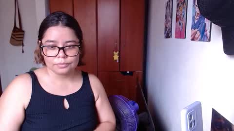 eimy_saenzz online show from 02-23-26, 06:05