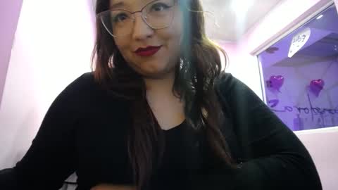 Snapshot of eireneninon chatting on 02-28-25, 07:15 Eirene online show from 02-28-25, 07:15